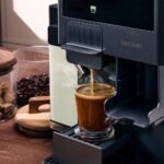 Cecotec Cafetera de Cápsula Freestyle Grind & Latte. 1400W, 20Bares, Multicápsulas, Café Grano 40g, Molinillo Cónico, 1.6L Depósito Agua, 300ml Leche, Thermoblock, Pantalla Táctil, Limpieza Automática - Image 7