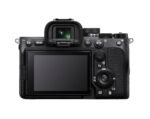 Sony Alpha 7 IV - Cámara sin espejo de fotograma completo (33 MP, enfoque automático en tiempo real, 10 fps, 4K60p, pantalla táctil multiángulo, batería Z de gran capacidad), Color Black - Image 2