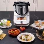 Ufesa TotalChef RK7 Robot de Cocina Inteligente Multifunción, WIFI, 30 Funciones, 4.5L, Pantalla Táctil de 7 Pulgadas, Báscula Integrada, Recetario Interactivo, Color Plata/Negro - Image 6