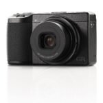 RICOH Compact Expert GRIIIX
